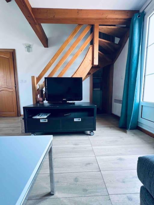 Magnifique Appartement Traversant Avec Vue Sur Le Golf 라그랑모트 외부 사진