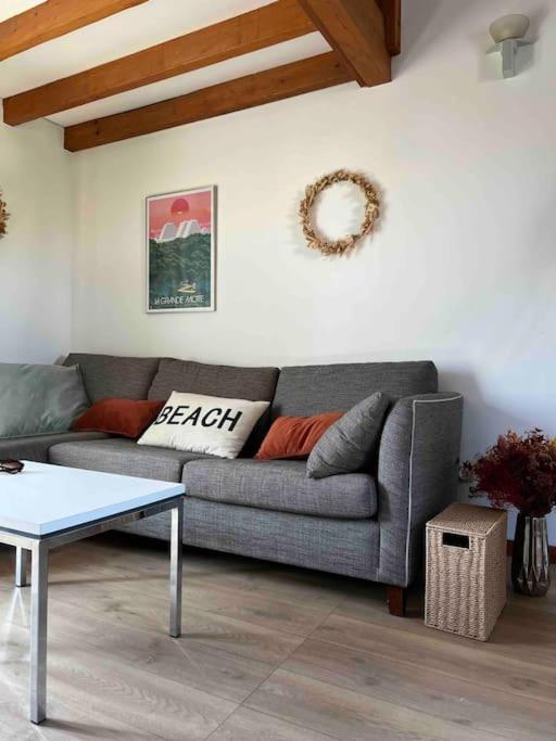 Magnifique Appartement Traversant Avec Vue Sur Le Golf 라그랑모트 외부 사진